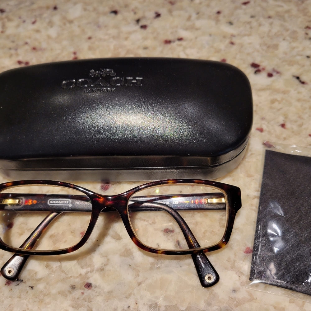 Coach eyeglasses hc6040 Brooklyn